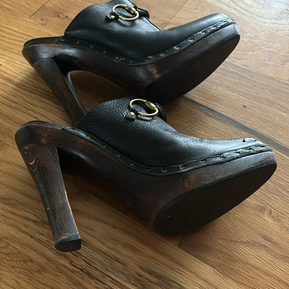 Gucci Black leather clogs - Picture 10 of 10
